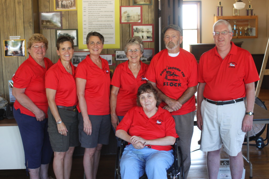 About Lone Rock School